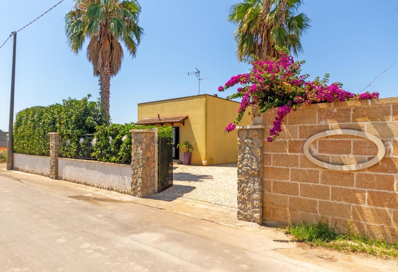 Air-Conditioned Villa In Porto Cesareo With Parking And Bicycles מראה חיצוני תמונה